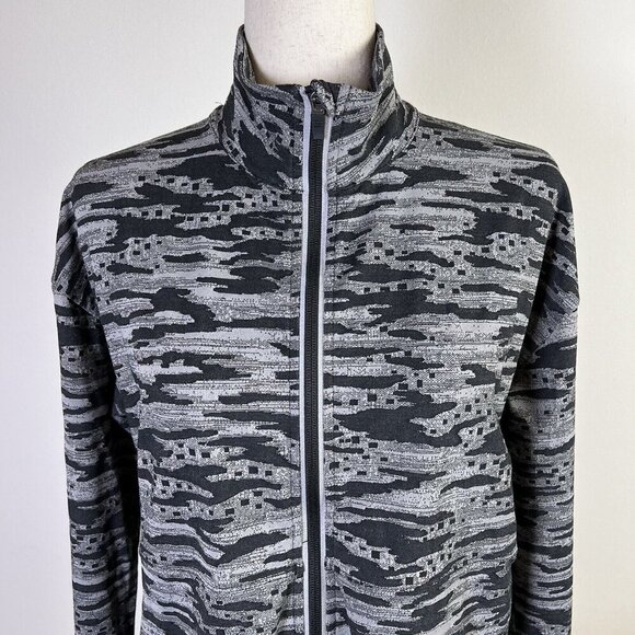 Title Nine Daily Decathlon Full Zip Jacket Women's Large Grey Camo Running Gym - Picture 3 of 16